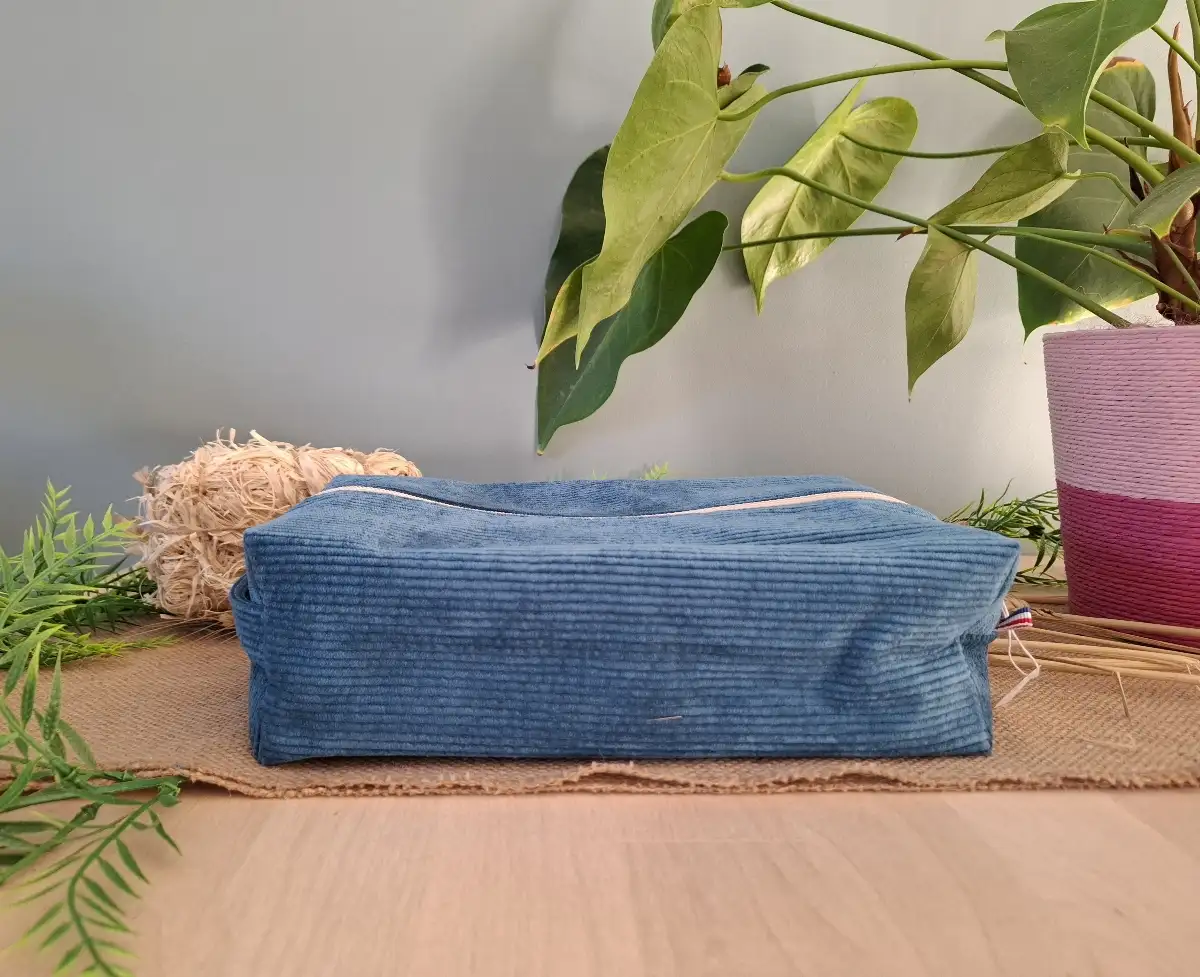 Trousse de toilette velours bleu canard